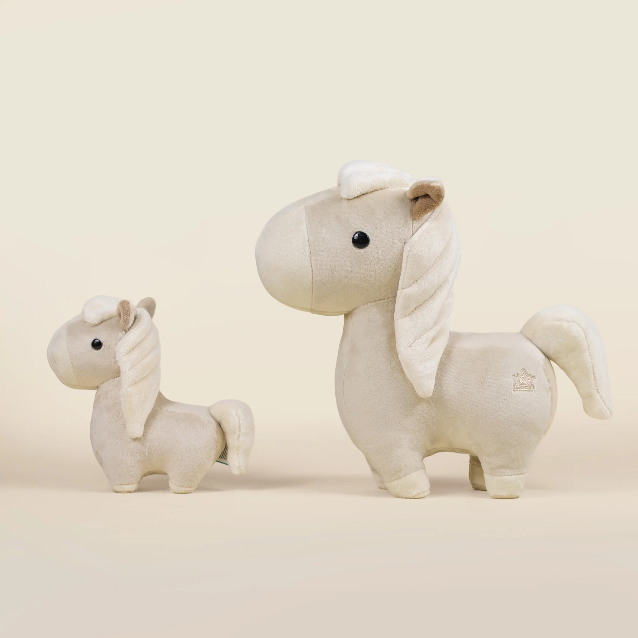 Mini Palomino the Horsi - Image 11
